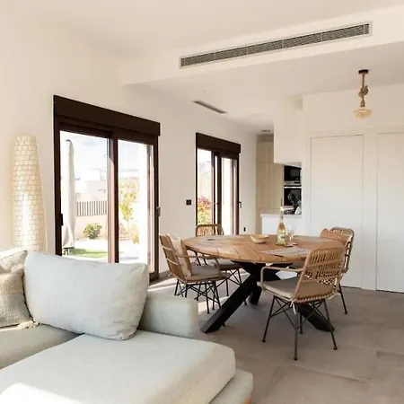 Villa Ocho - Balcon De *